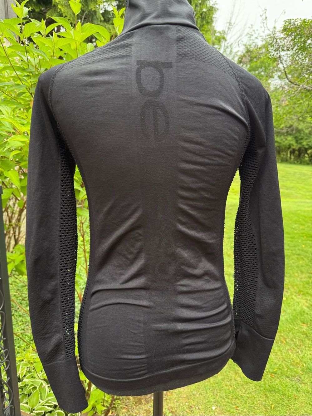 Women’s Black Zip-Front Active Jacket Bebe brand size S pre-owned with free gift - Picture 6 of 16